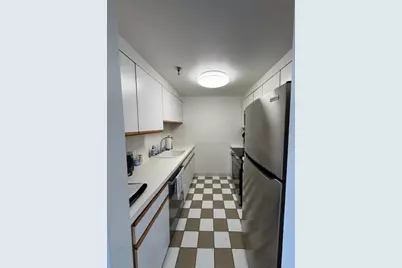 1933 Commonwealth Ave #604, Boston, MA 02135 - Photo 9