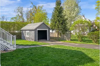 526 Cabot, Beverly, MA 01915 - Photo 39