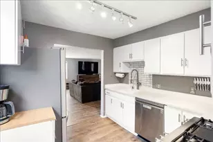 13 Sylvester Rd, Natick, MA 01760 - Photo 7