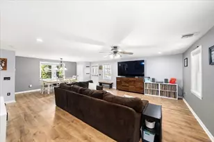 13 Sylvester Rd, Natick, MA 01760 - Photo 9