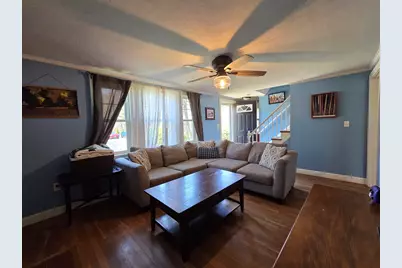 10 Marion St, Wilmington, MA 01887 - Photo 11