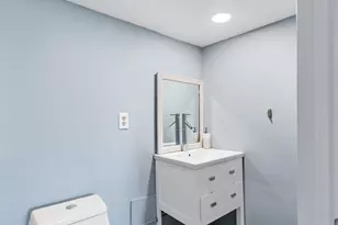 8 1/2 Myrtle Square, Gloucester, MA 01930 - Photo 19