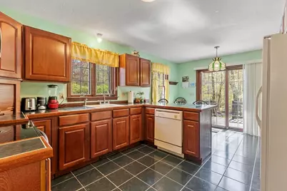 235 River Street, Leicester, MA 01524 - Photo 9