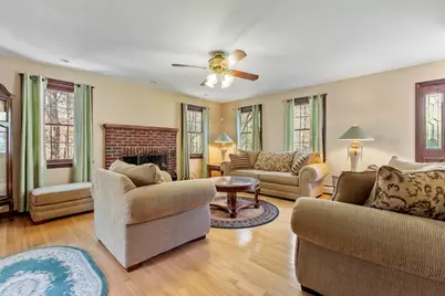 235 River Street, Leicester, MA 01524 - Photo 7