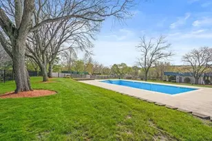 200 Swanton St, Winchester, MA 01890 - Photo 9