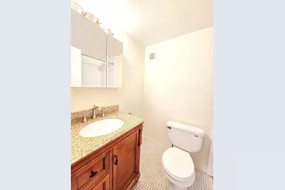 200 Swanton St #318, Winchester, MA 01890 - Photo 5