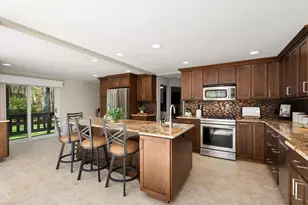 32 Sherborne Cir, Ashland, MA 01721 - Photo 3
