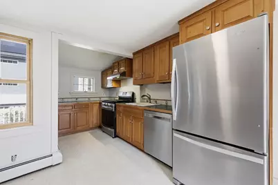 67 Milton St, Northampton, MA 01062 - Photo 15