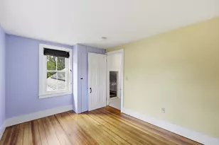 67 Milton St, Northampton, MA 01062 - Photo 23