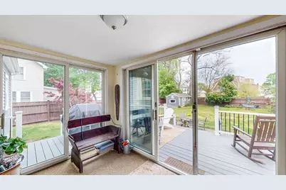 16 Melbourne Ave, Newton, MA 02460 - Photo 13