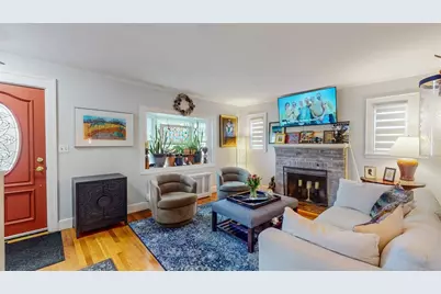 16 Melbourne Ave, Newton, MA 02460 - Photo 5