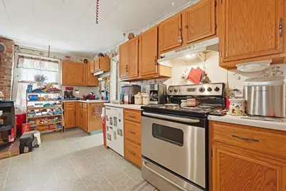 651 Main St, Oxford, MA 01537 - Photo 9