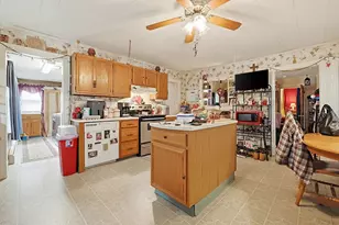 651 Main St, Oxford, MA 01537 - Photo 7