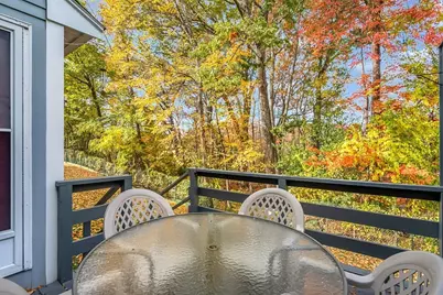 305 Winchester St #D, Newton, MA 02461 - Photo 5
