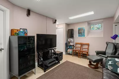 305 Winchester St #D, Newton, MA 02461 - Photo 33