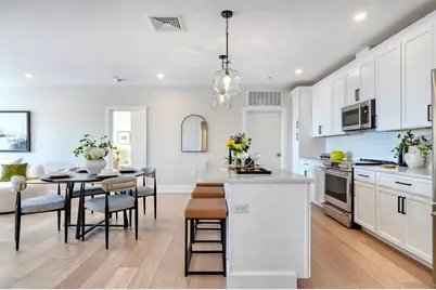 62 Foundry St #409, Wakefield, MA 01880 - Photo 3