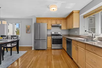 174 Adams #6, Newton, MA 02458 - Photo 5
