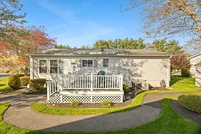 2 Ridgewood Circle, Bridgewater, MA 02324 - Photo 9