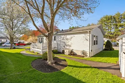 2 Ridgewood Circle, Bridgewater, MA 02324 - Photo 3