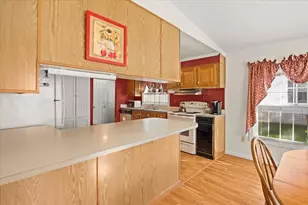 2 Ridgewood Cir, Bridgewater, MA 02324 - Photo 23
