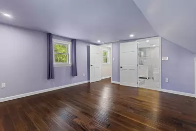 7 Darrow St, Worcester, MA 01606 - Photo 27