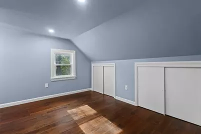 7 Darrow St, Worcester, MA 01606 - Photo 31