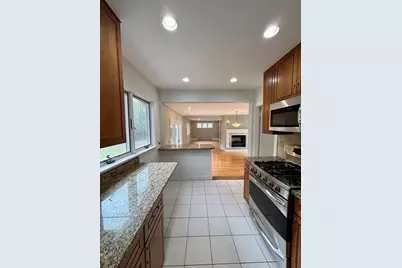 7 Longmeadow Road, Weston, MA 02493 - Photo 5