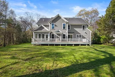 12 Pelham Rd, Weston, MA 02493 - Photo 3
