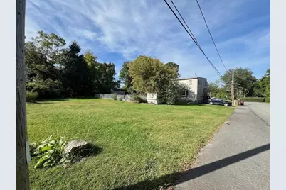 15 Hiram St, Acushnet, MA 02743 - Photo 29