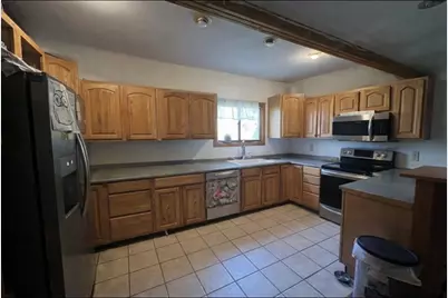 15 Hiram St, Acushnet, MA 02743 - Photo 7