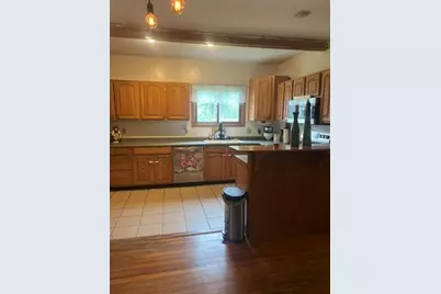 15 Hiram St, Acushnet, MA 02743 - Photo 7