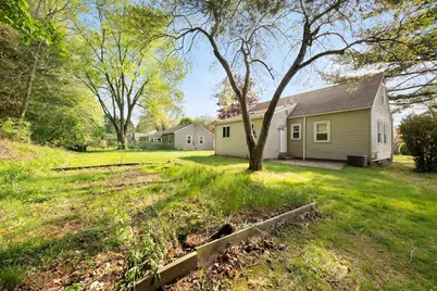 14 Hillside Avenue, South Hadley, MA 01075 - Photo 13