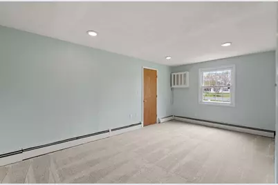 103 Wenham St, Danvers, MA 01923 - Photo 21