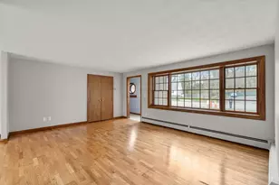 103 Wenham St, Danvers, MA 01923 - Photo 5