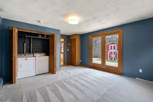 103 Wenham St, Danvers, MA 01923 - Photo 9
