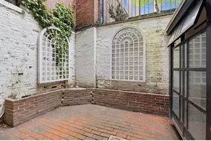 11 West Cedar, Boston, MA 02108 - Photo 17