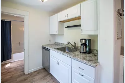 33 Kingsley St, Southbridge, MA 01550 - Photo 7