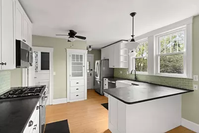 11 Norman Rd, North Andover, MA 01845 - Photo 7
