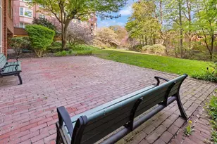 1 Watermill Pl, Arlington, MA 02476 - Photo 17