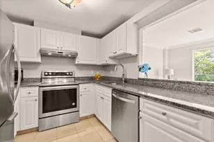 1 Watermill Pl, Arlington, MA 02476 - Photo 7