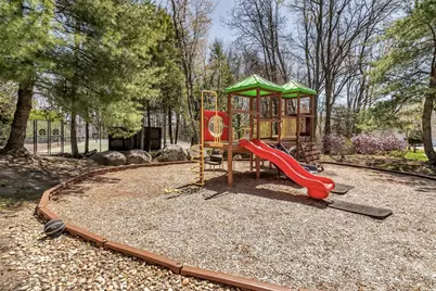 15 Beechwood Dr, Haverhill, MA 01832 - Photo 37