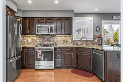 15 Beechwood Dr, Haverhill, MA 01832 - Photo 11