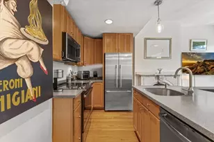 7 Dwight St, Boston, MA 02118 - Photo 9