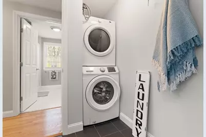 82 Orange Street, Reading, MA 01867 - Photo 25