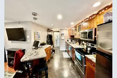 61 Salem Street #3, Boston, MA 02113 - Photo 5