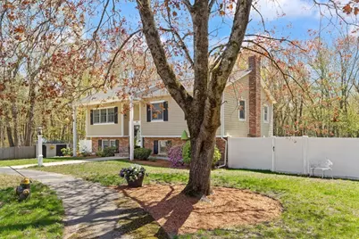 44 Pitman Drive, Reading, MA 01867 - Photo 3