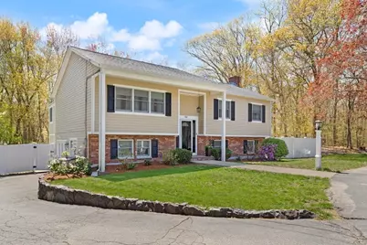44 Pitman Drive, Reading, MA 01867 - Photo 1