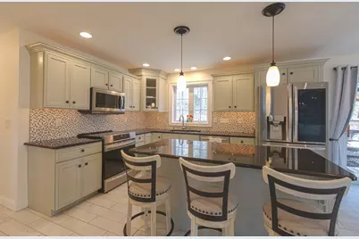 17 Foster Ct, Gardner, MA 01440 - Photo 7