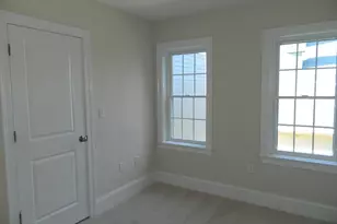 71 North St, Medfield, MA 02052 - Photo 9