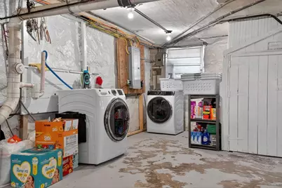 33 Bateswell Road, Boston, MA 02124 - Photo 31